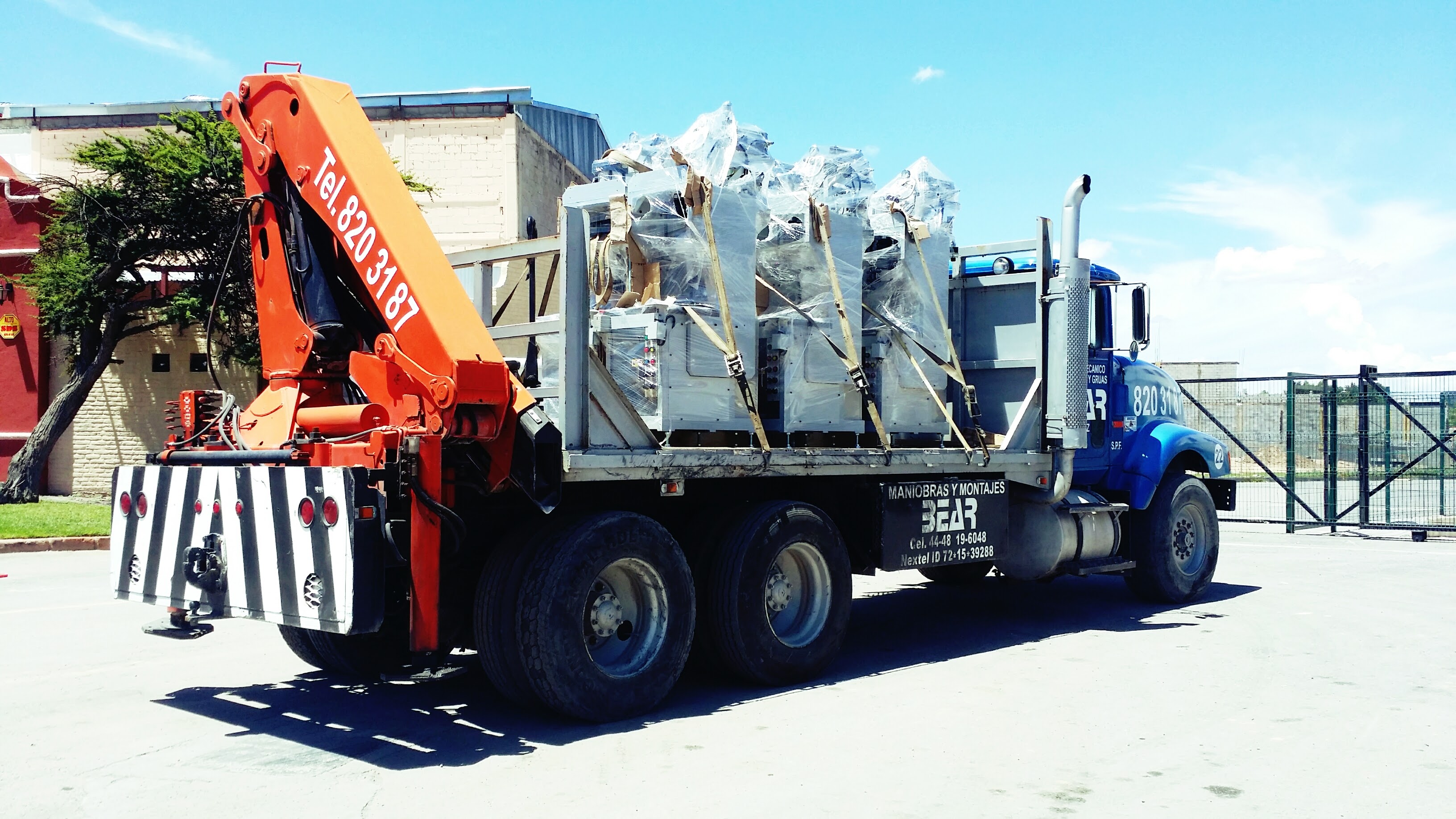 Grúa articulada Gruas Bear